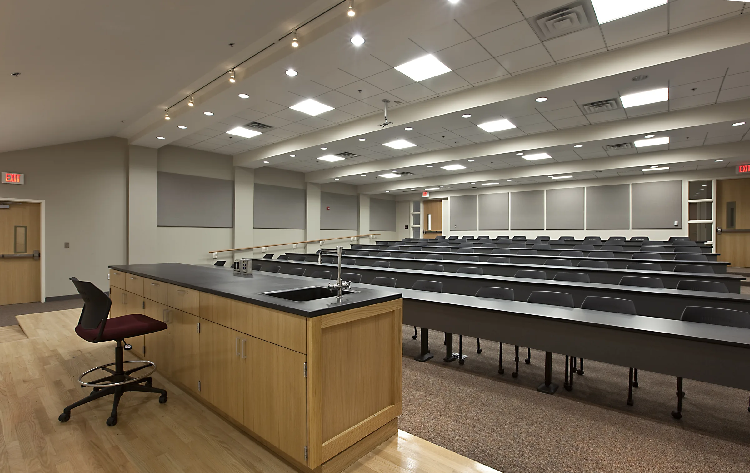 SCS Hodge Hall Lab photo 4