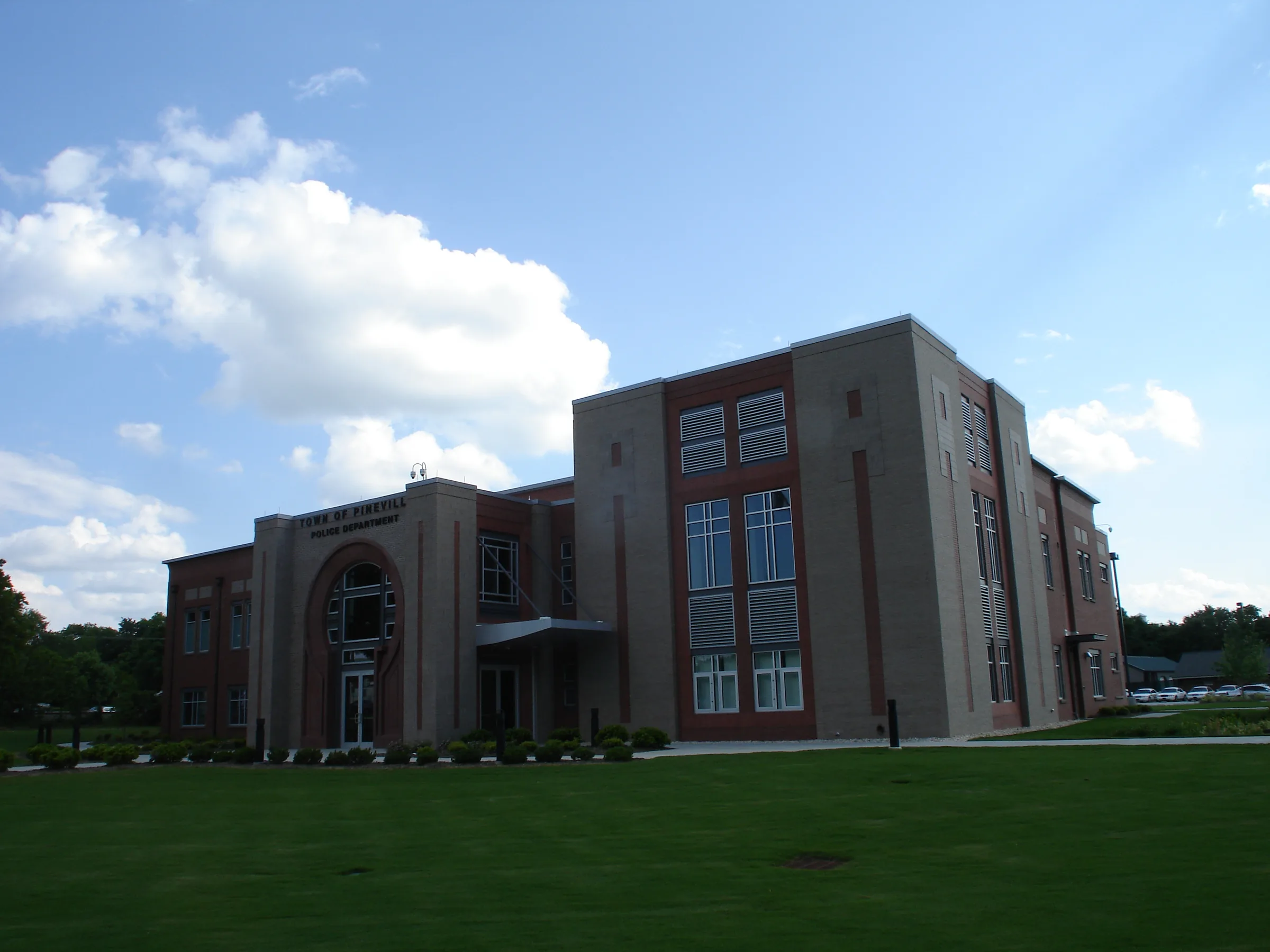 Pineville Police Department photo 6