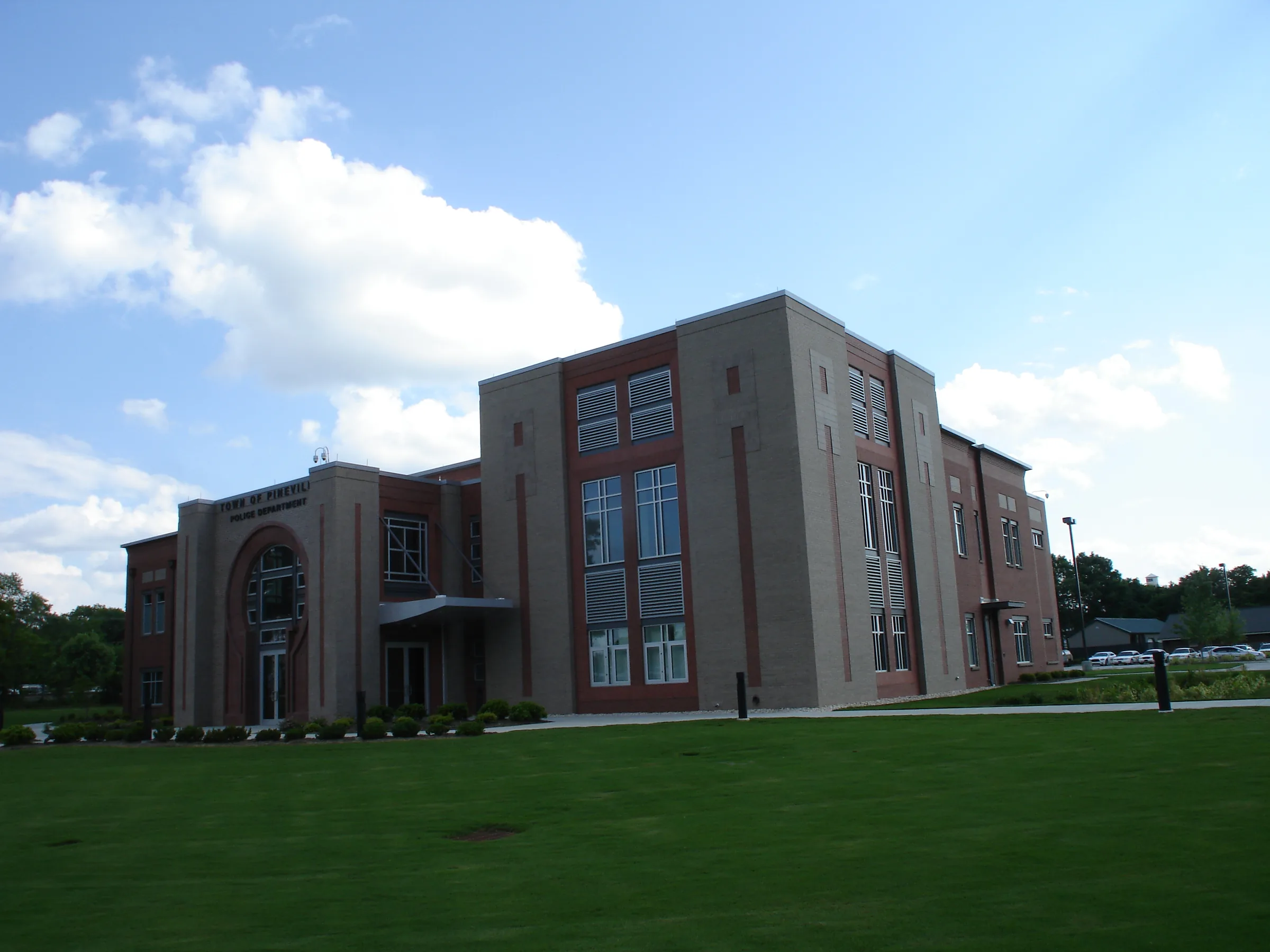 Pineville Police Department photo 7